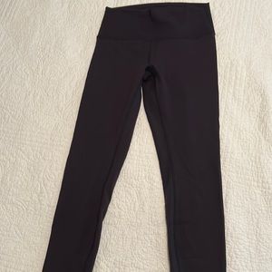 Lululemon black size 8 length 28 leggings